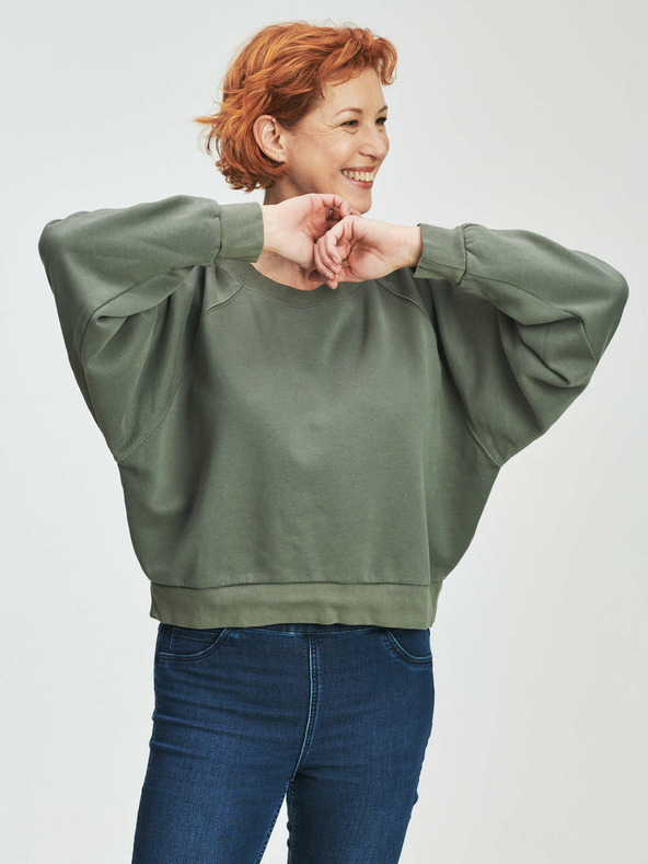GAP Raglan crop hoodie GAP