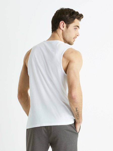 Celio Besing Top