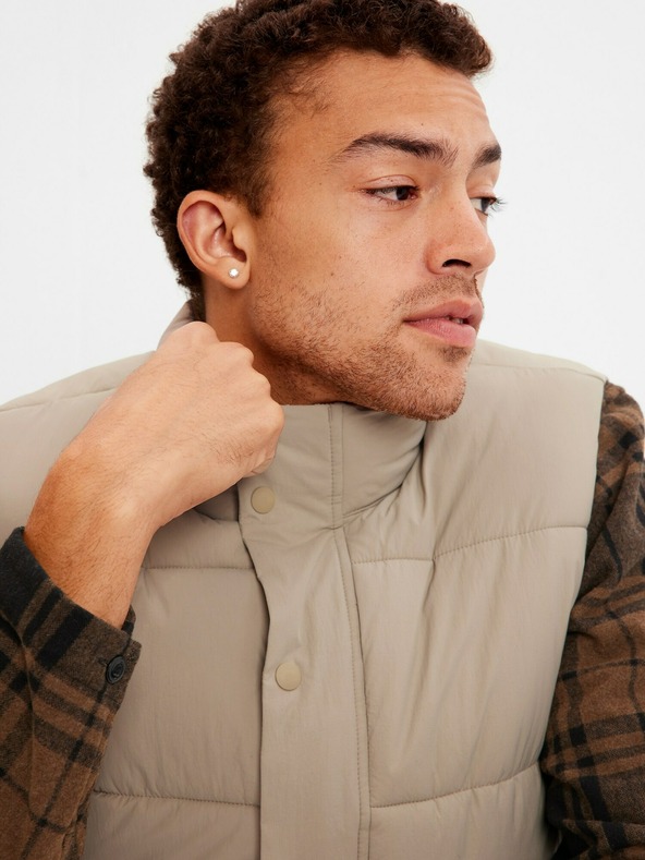 GAP Quilted zip vest GAP