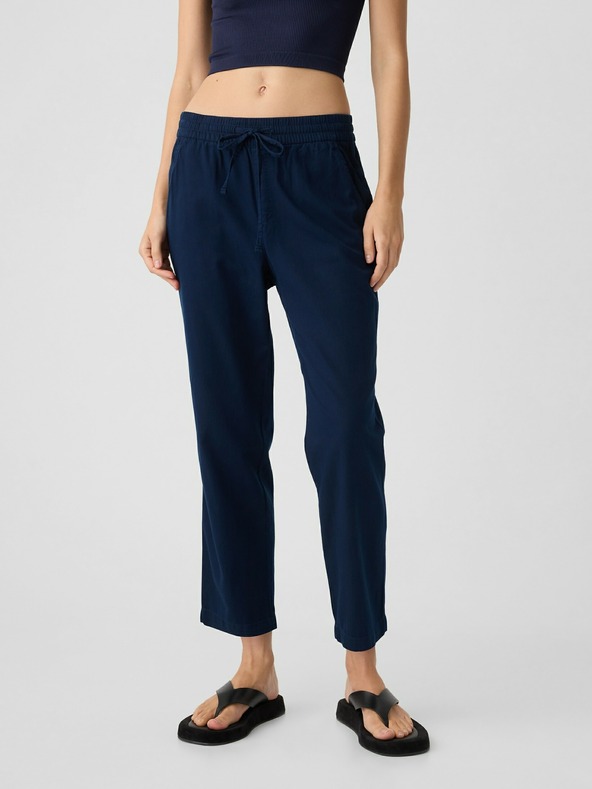 GAP Pantaloni straight corti GAP