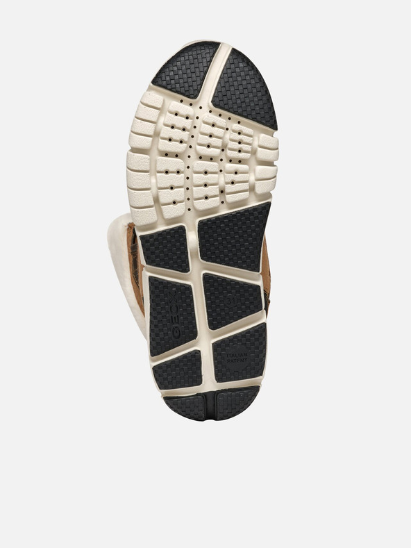 Geox Stivaletti Geox Flexyper AB da bambina marrone chiaro