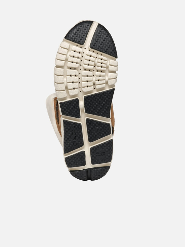 Geox Stivaletti Geox Flexyper AB da bambina marrone chiaro