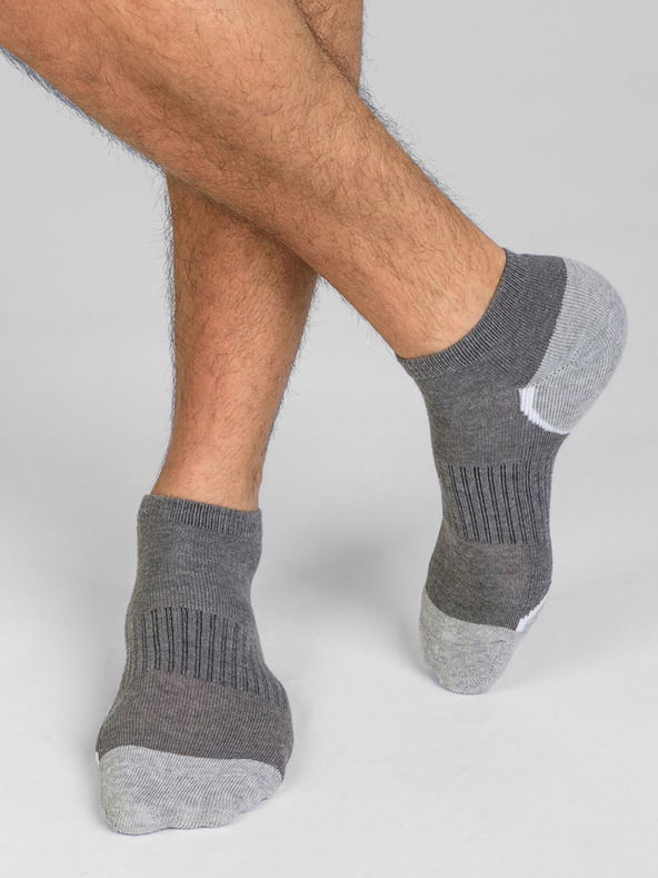DIM Set di tre paia di calzini sportivi da uomo grigi Dim SPORT IN-SHOE 3x