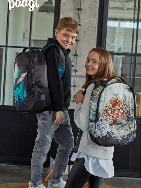 BAAGL  Zaino nero Baagl eARTh - Squalo di Lukero