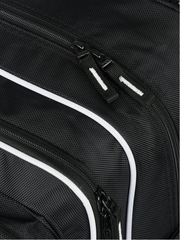 BAAGL  Zaino scuola nero Baagl Cubic Goal