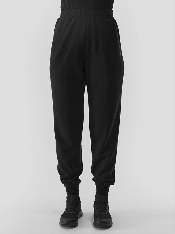 4F Pantaloni jogger da donna con modal 4F