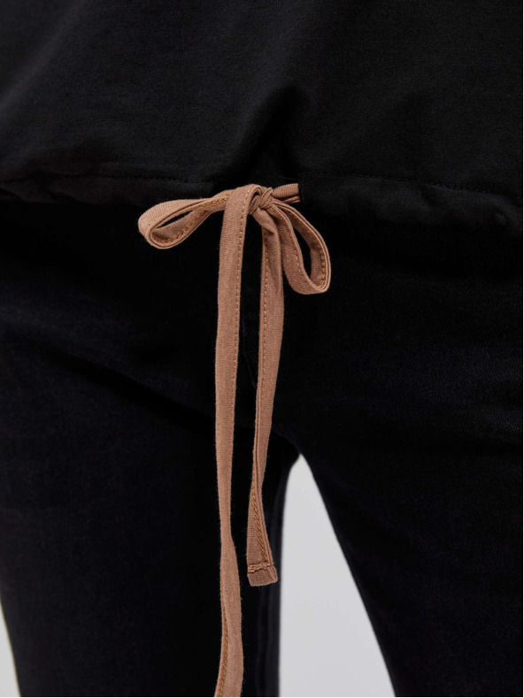 Moodo Felpa nera da donna Moodo