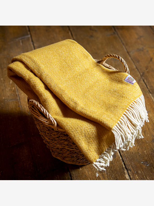 Balkanova Coperta di lana Elma I - giallo senape