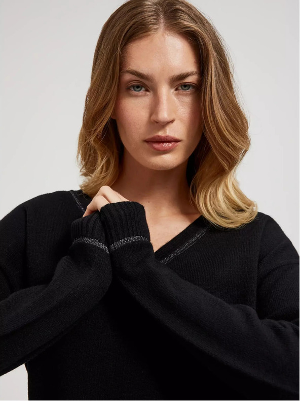 Moodo Maglione nero a maniche lunghe con scollo a V Moodo