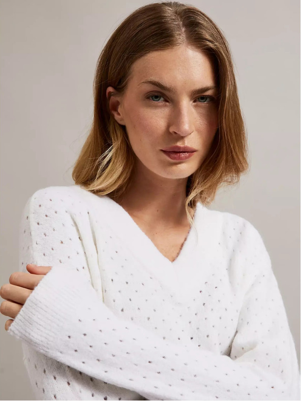 Moodo Maglione bianco traforato con scollo a V Moodo