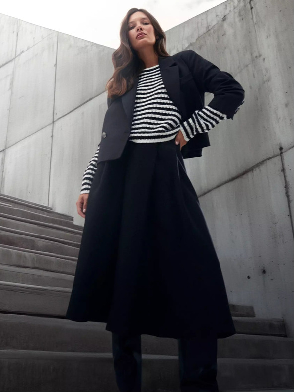 Moodo Giacca corta nera da donna Moodo