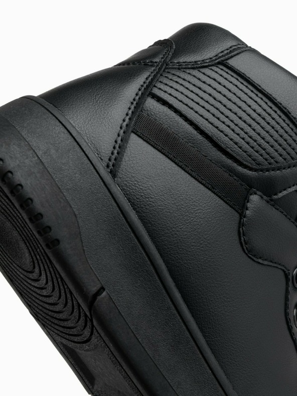 Ombre Clothing Sneakers alte isolate da uomo Ombre Clothing