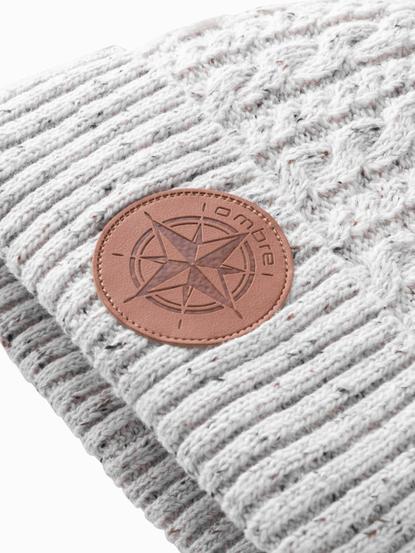 Ombre Clothing Cappello da uomo Ombre Clothing con applique rotonde