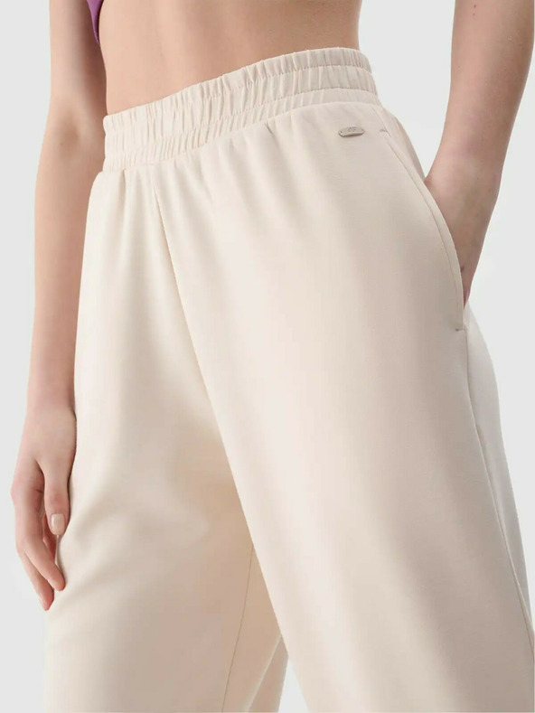 4F Pantaloni da donna 4F