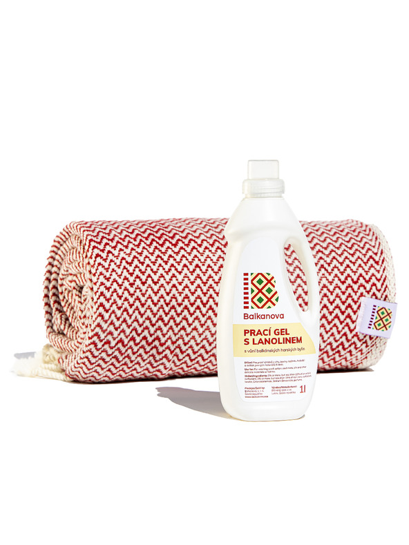 Balkanova Gel di lavaggio con lanolina per lana 1000 ml al profumo di erbe di montagna dei Balcani