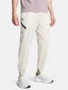 Under Armour Pantaloni uomo Under Armour UA Unstoppable Joggers-WHT