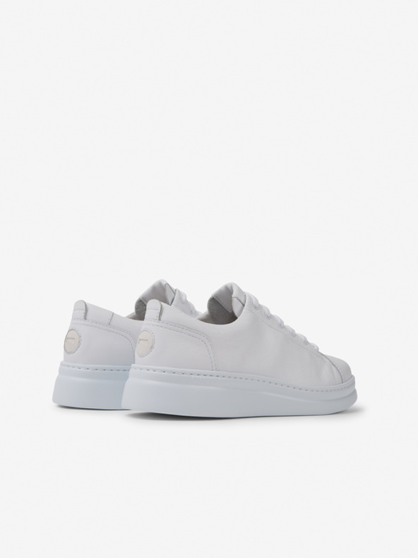Camper Sneakers Camper in pelle bianca da donna