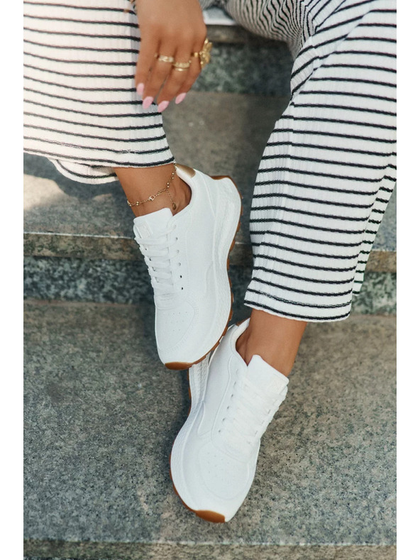 BIG STAR SHOES Scarpe eleganti da donna Big Star HI-POLY SYSTEM - bianche