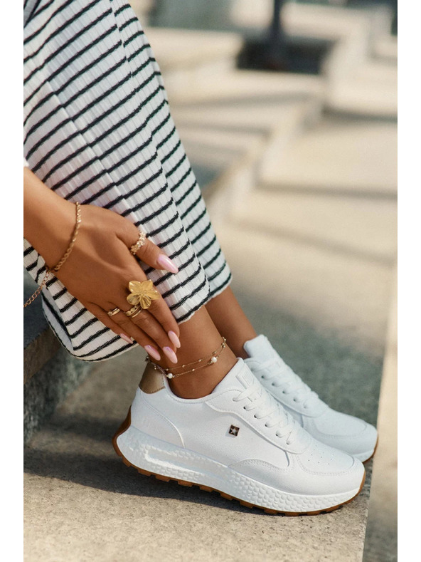 BIG STAR SHOES Scarpe eleganti da donna Big Star HI-POLY SYSTEM - bianche