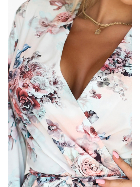 numoco Vestito fluido a fiori con scollo a incrocio e volant