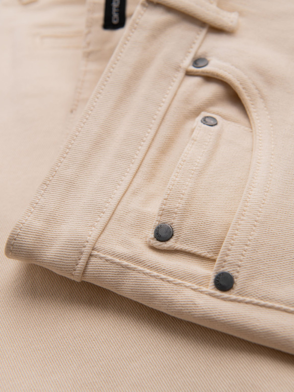 Ombre Clothing Shorts di jeans da uomo con orlo arrotolato - color crema