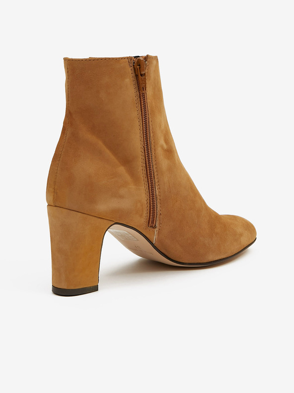 Ojju Stivaletti con tacco in camoscio marrone OJJU