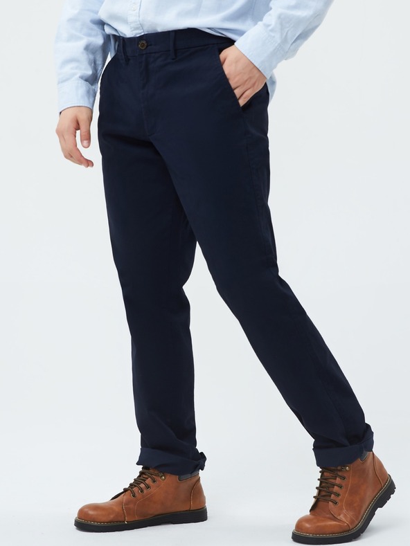 GAP Pantaloni essential khaki straight fit GapFlex GAP