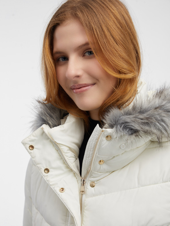 Orsay Cappotto trapuntato crema da donna con pelliccia sintetica ORSAY