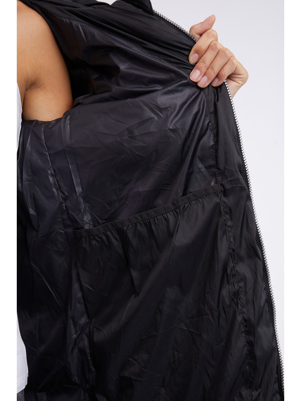 Sam 73 Cappotto trapuntato invernale nero da donna SAM 73 Hedvika