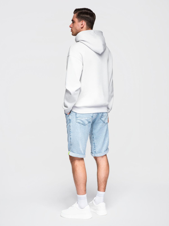 Ombre Clothing Shorts di jeans corti da uomo con impunture decorative - blu chiaro